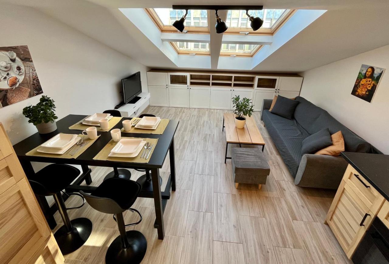 Feelhome Apartment With Kitchen Красков Екстериор снимка