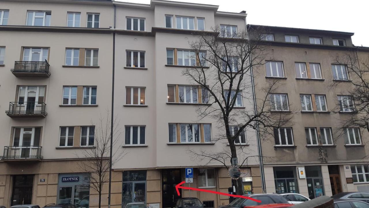 Feelhome Apartment With Kitchen Красков Екстериор снимка