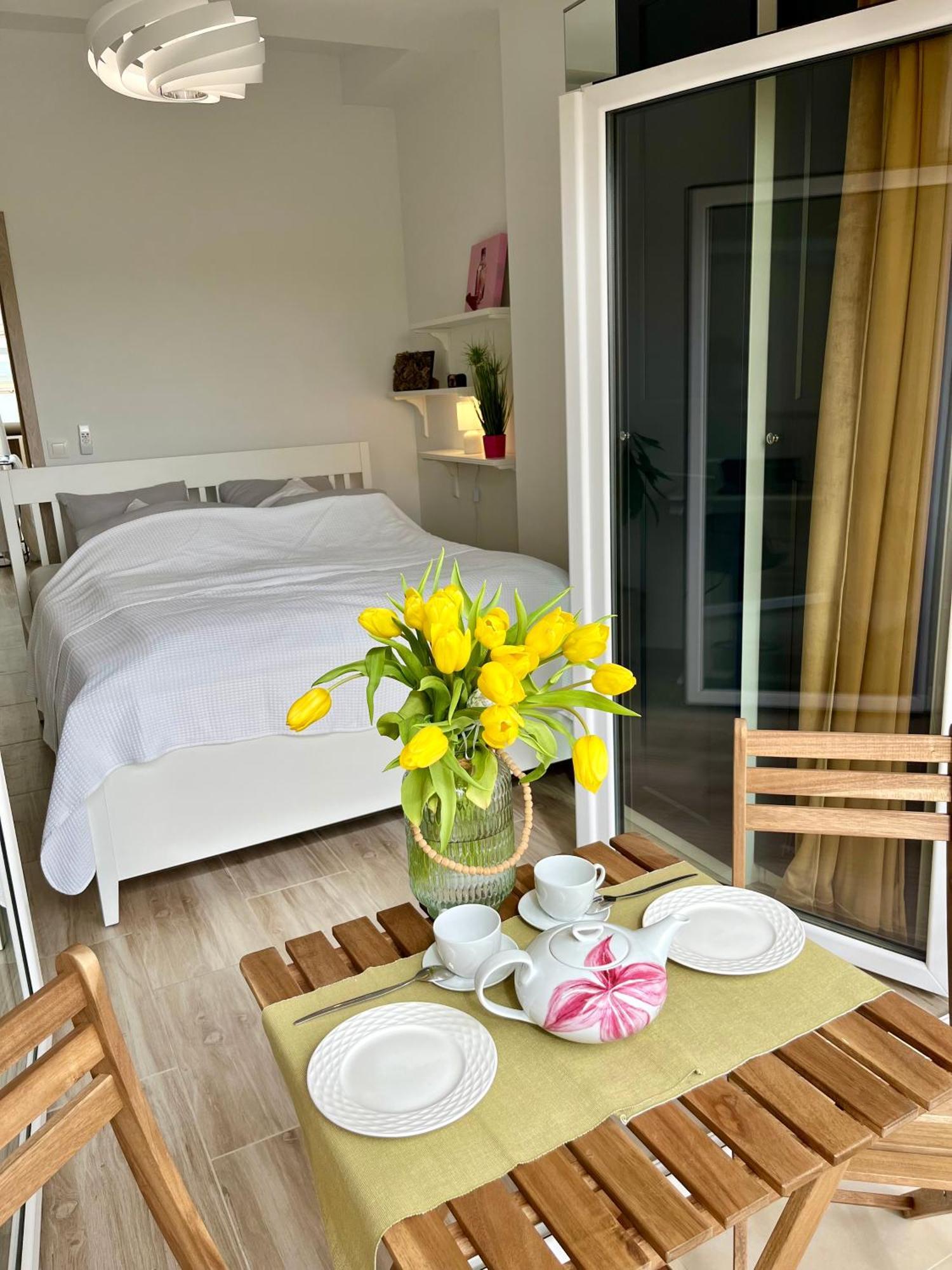 Feelhome Apartment With Kitchen Красков Екстериор снимка